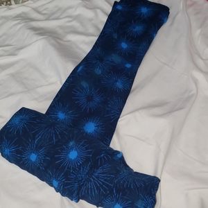 Tc Lula roe leggings Great for July 4th/workout